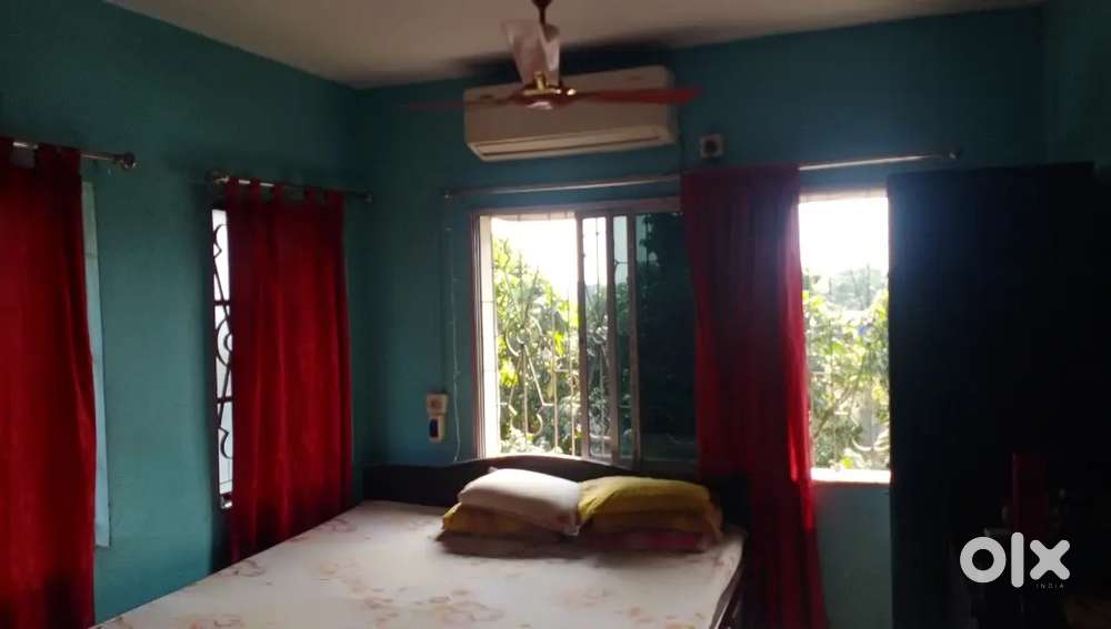 2 Bathroom ,2 Bathroom 1Ac semi Furnished