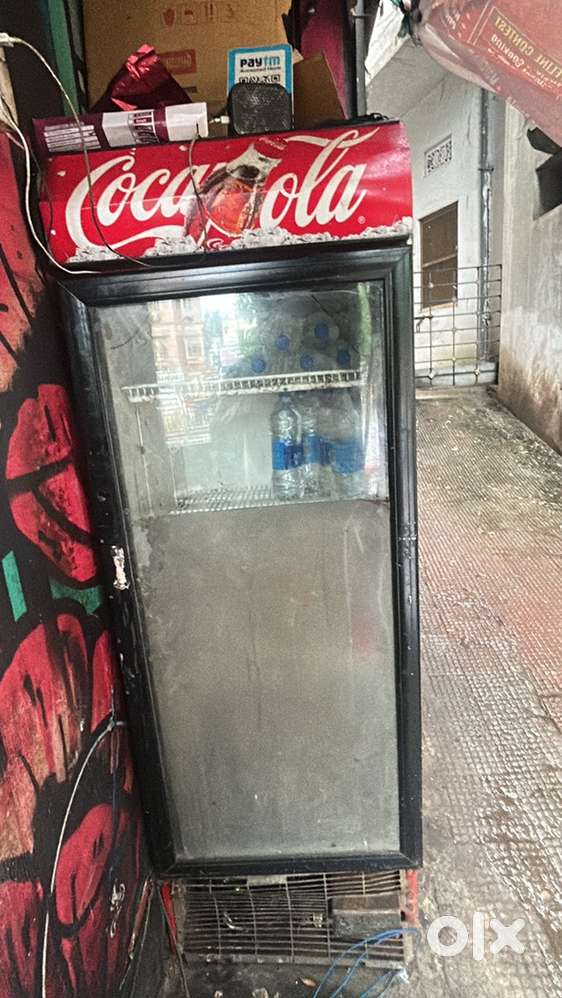Coldrink didplay fridge