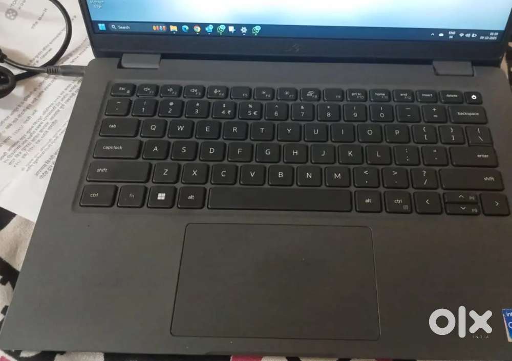 Dell laptop with i5 latest generation processor in excellent condition