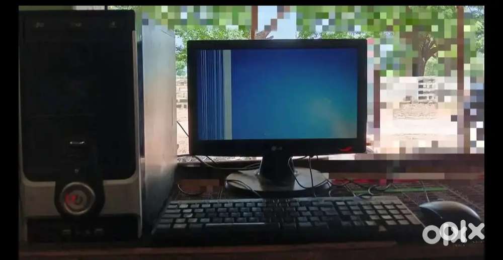 PC (2GB RAM/500GB HDD)  6000 ru k+ 200+ cover worth 9999- Budget Combo