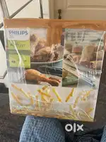 Philips ( New -unused) 4.1 litre AirFryer