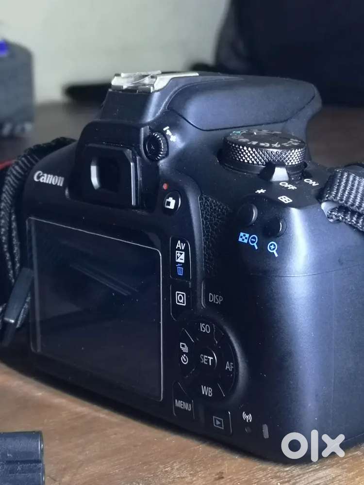 Canon WiFi DSLR with lens + filters(3)[serious buyer only,]