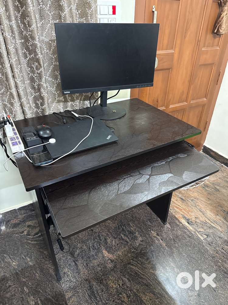 Computer Table with keyboard shelf.