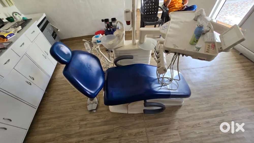 Dental chair