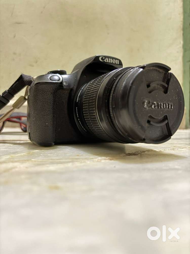Canon eos 1300D