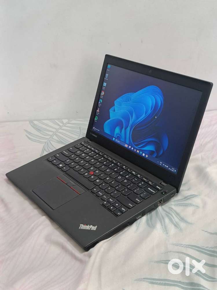 Core i5 Lenovo ThinkPad Slim Lap 8gb 256gb SSD 4hrs battery Home use