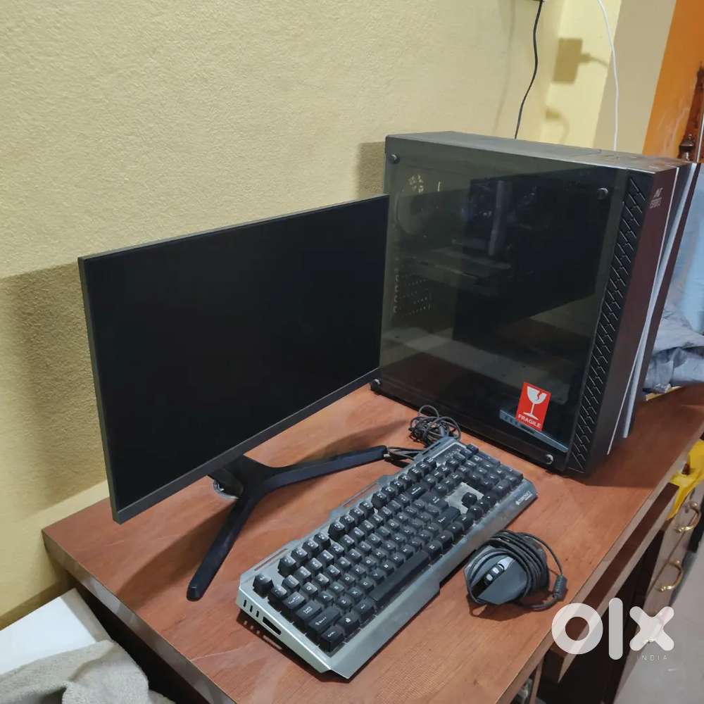 Gaming pc setup with monitor