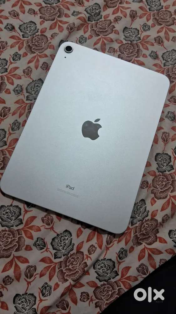 I pad 10th gen just 3 month use condition new