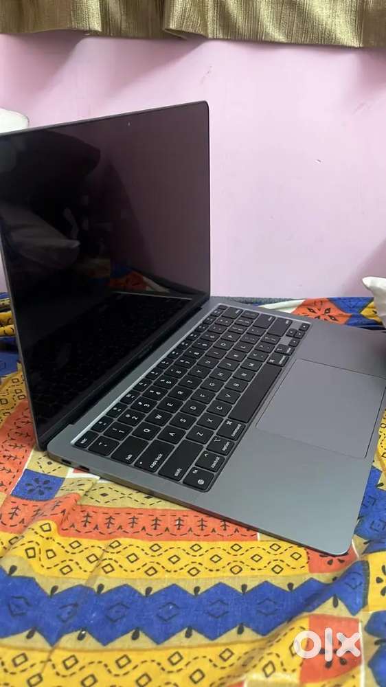 MacBook Air M1 (A2337) 8 GB 256 SSD 3 Months product