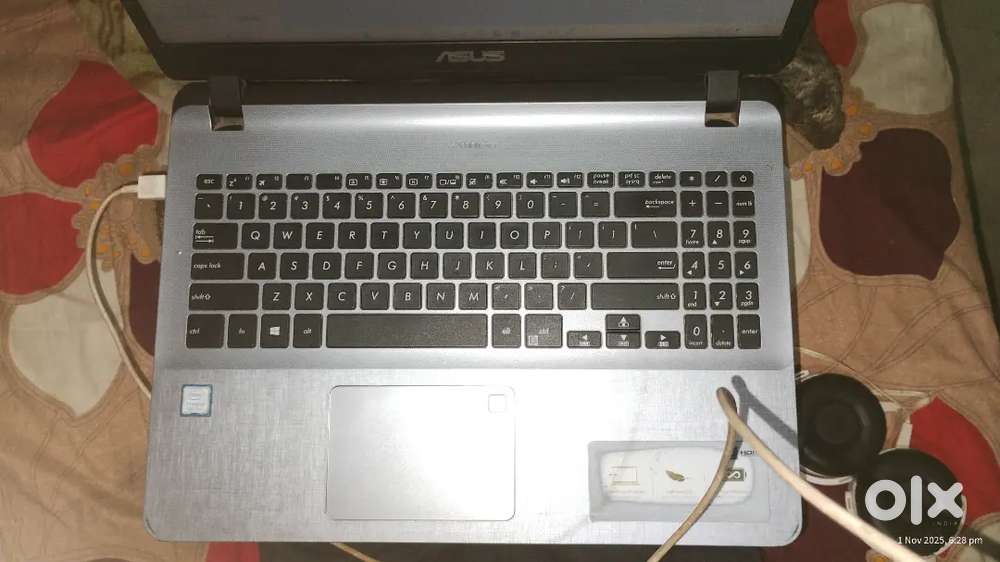 Asus ka Leptop h Bilkul new Condition 8/256