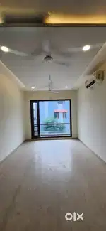 independent Ground floor 3 bedroom and 2 bedroom in 1st floor sec 37