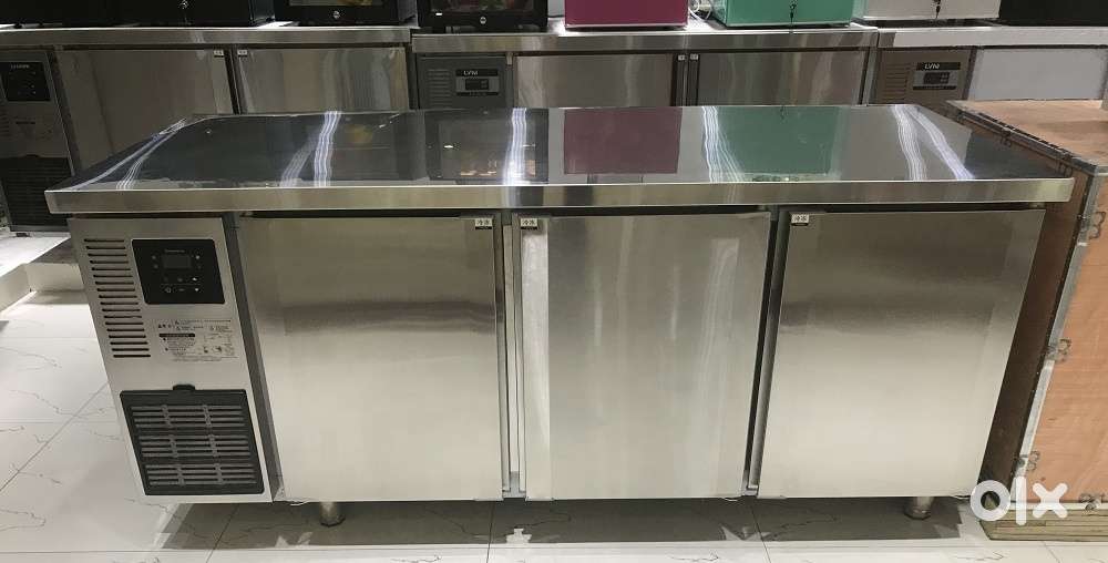 Top Freezer SS Undercounter Refrigerator,8*2.5,VERY LESS USED