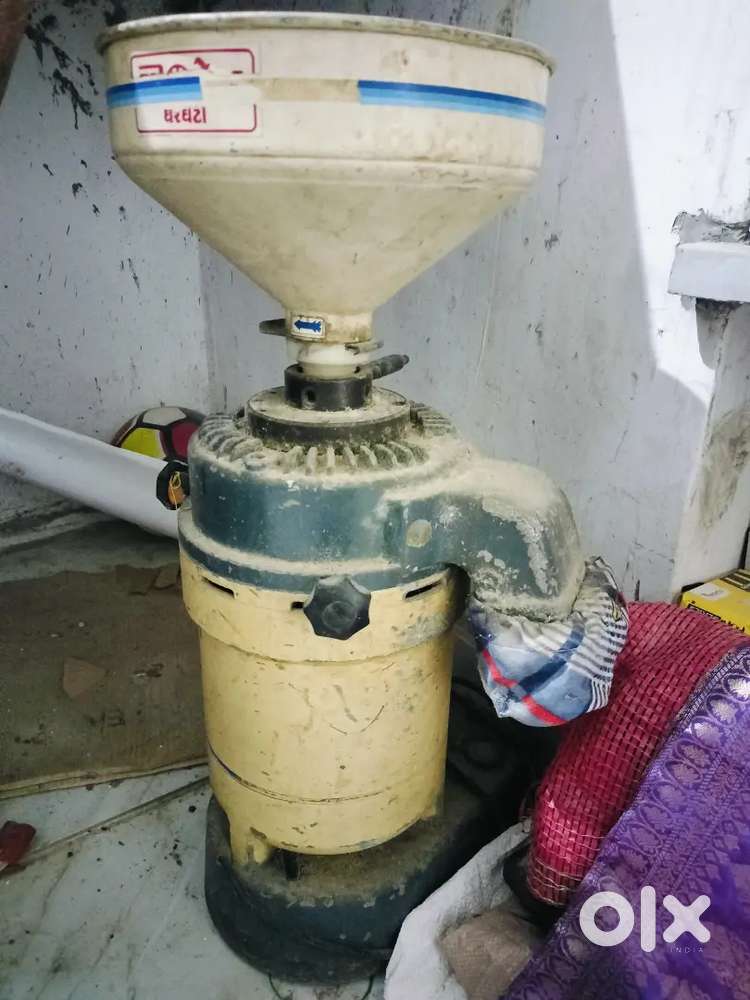 Atta chakki and Putti machine