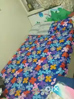 Bed and wardrobe set for 15000
