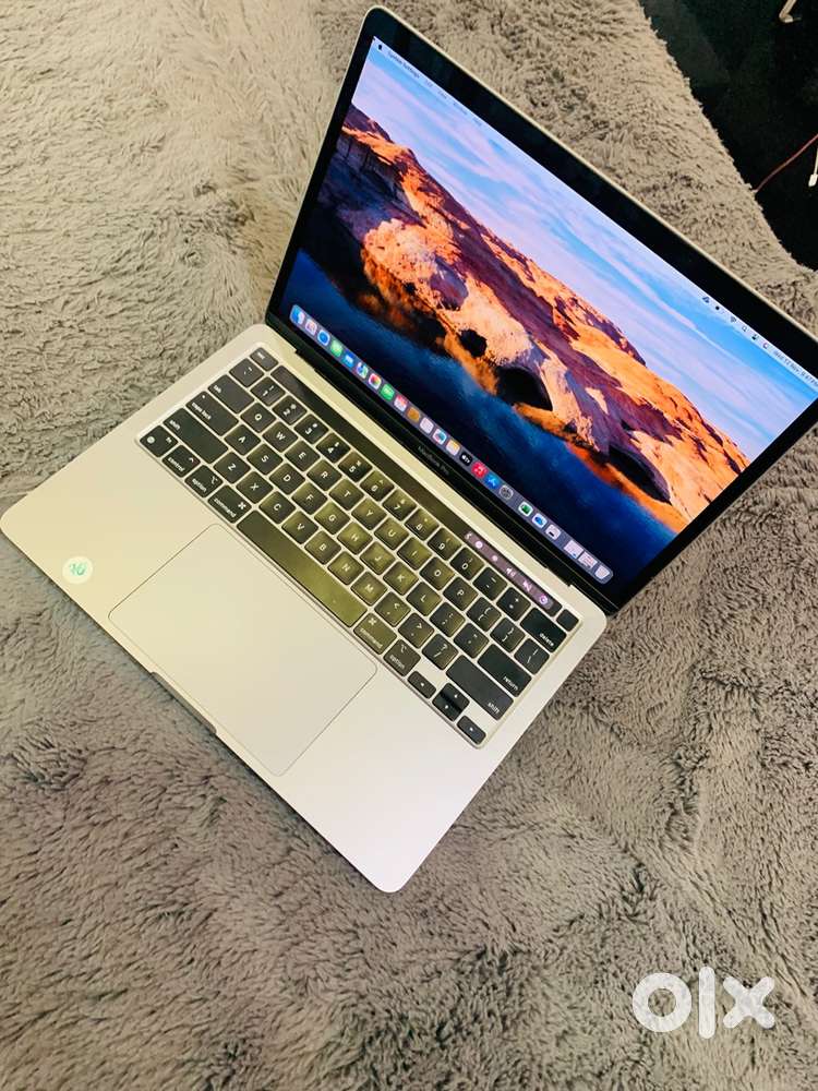 Apple MacBook Pro (2022) M2 Chip 8GB RAM 256GB SSD A2338  With WRNTY
