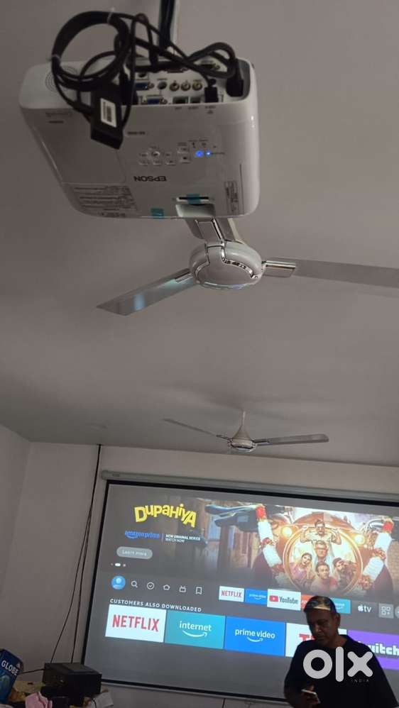 Projector for sale