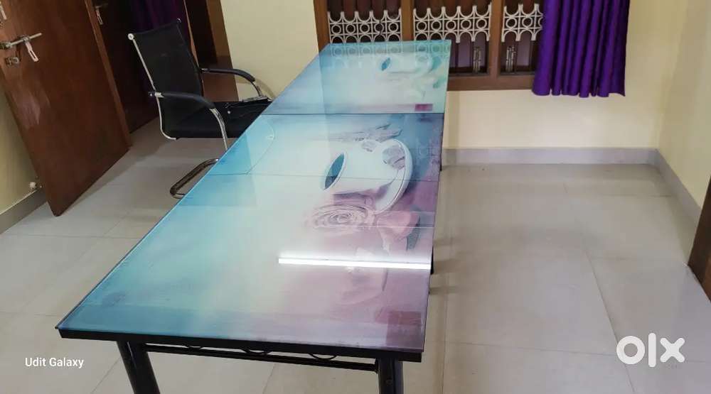 Office/Hotel/Study Glass Table