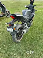 New showroom condition yammha R15