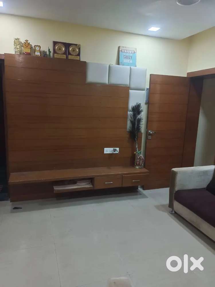 2bhk full furnished flat