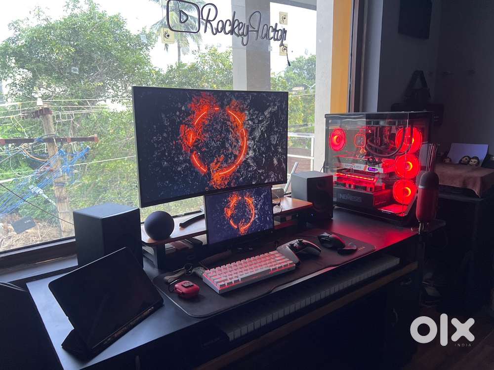 ED320QR Acer 32” curved UHD 1080p 144hz refresh rate Gaming monitor