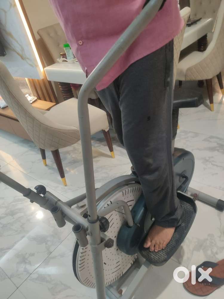 Cross trainer cycle .. superb condition 100% weight loss ️