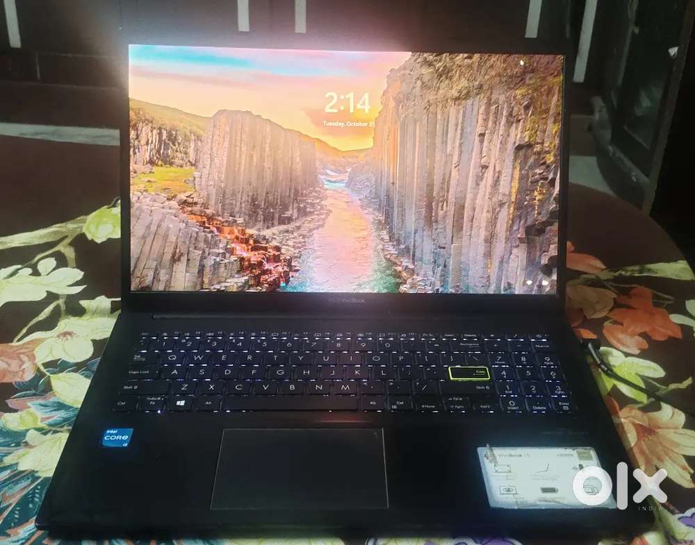 11th Gen i3 Laptop – 8GB RAM, Excellent Condition  Smooth Performance