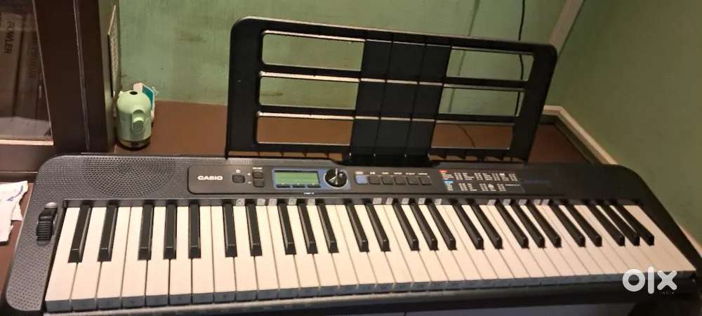 CASIO CTS300 61KEY Synthesizer for Sell!