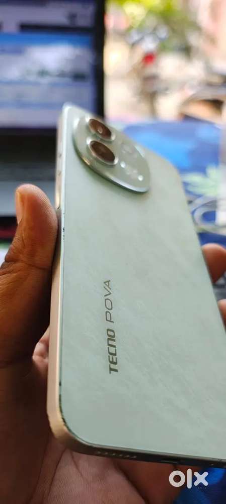 Tecno pova 6 neo