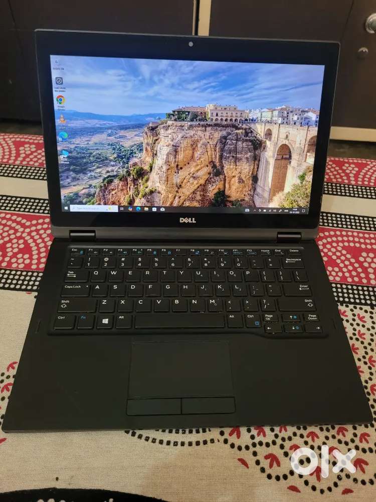 Dell Latitude 5289 2-in-1 i5 7th Gen 8GB RAM 256GB SSD Touchscreen Pen