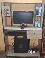 CPU+MONITOR+COMPUTER TABLE