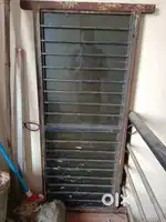 2 ft by 5 ft tower frame with glass