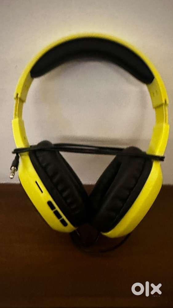 Zebronics headphones noise cancelation