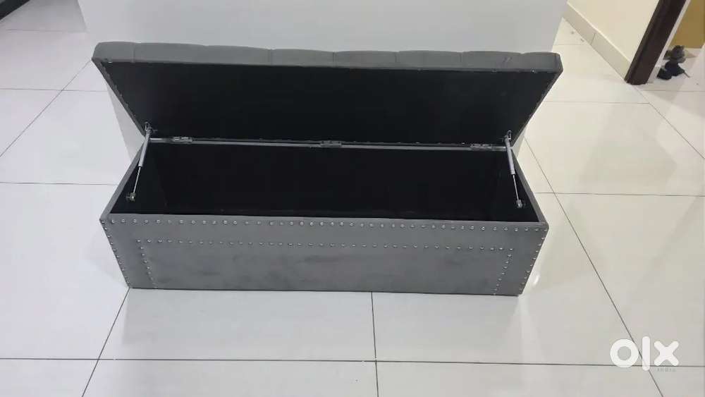 Sofa Bench