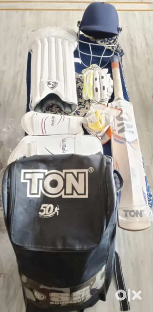CRICKET KIT