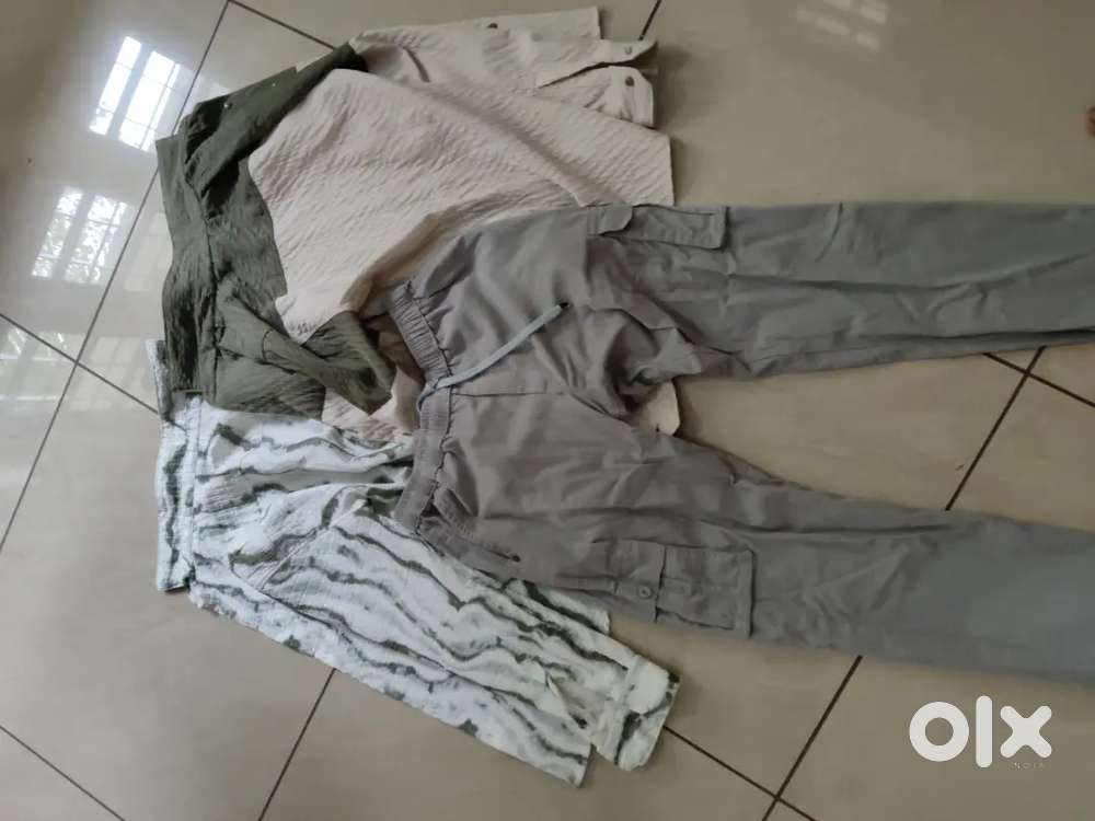 Shirt pant combo just 900