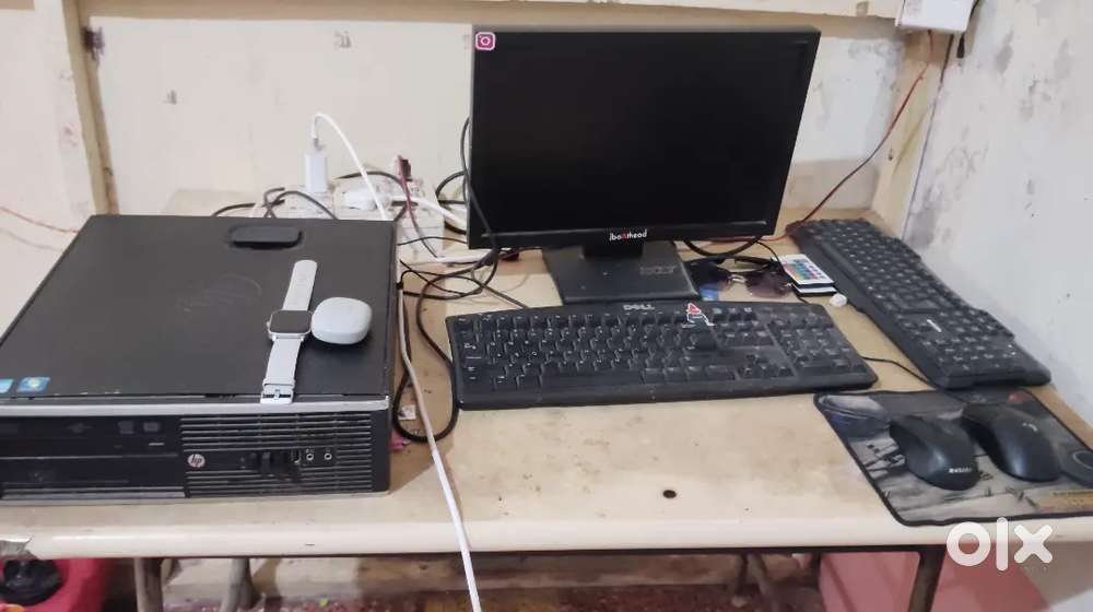 Hp cpu. acer monitor . Dell accessories