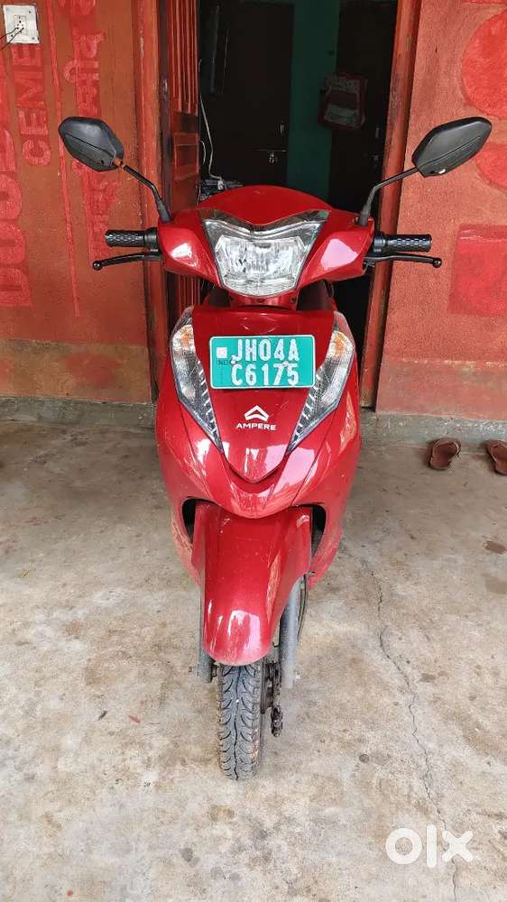 Selling scooty