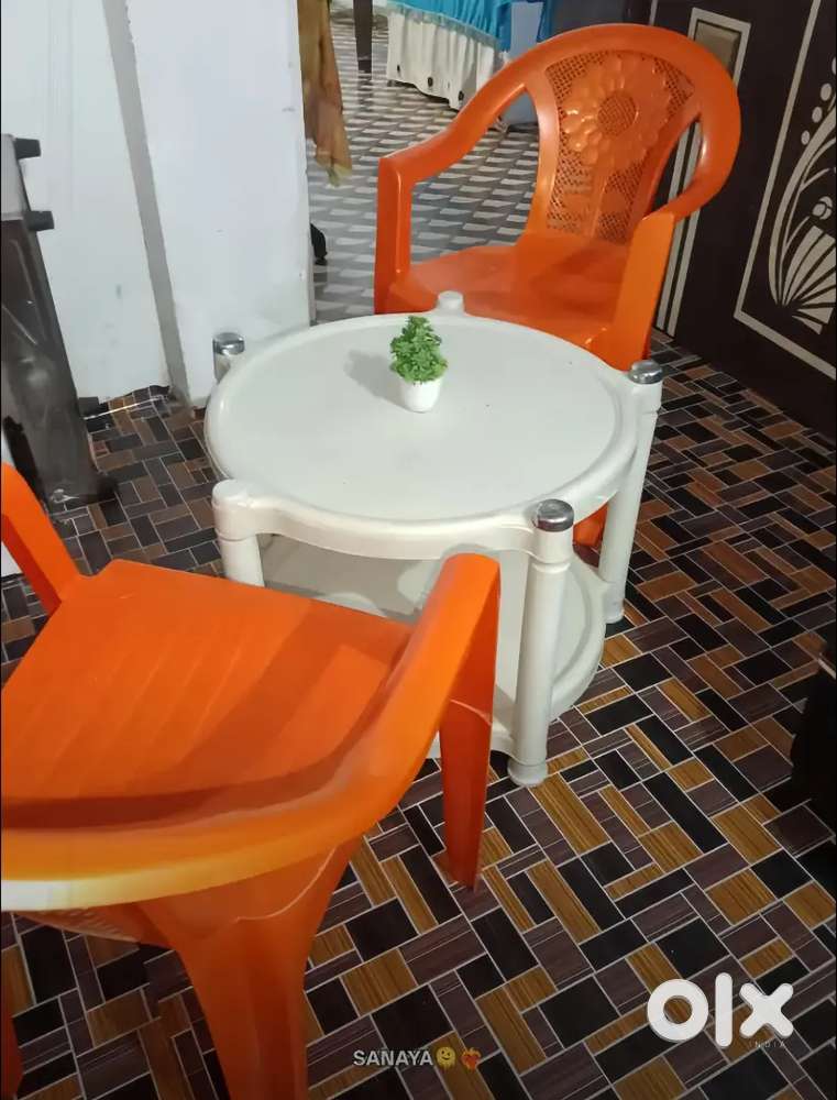 Dining table and study table