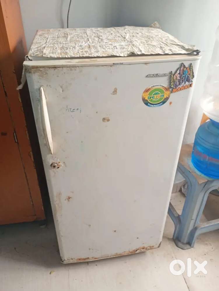 Kelvinator fridge 165litre