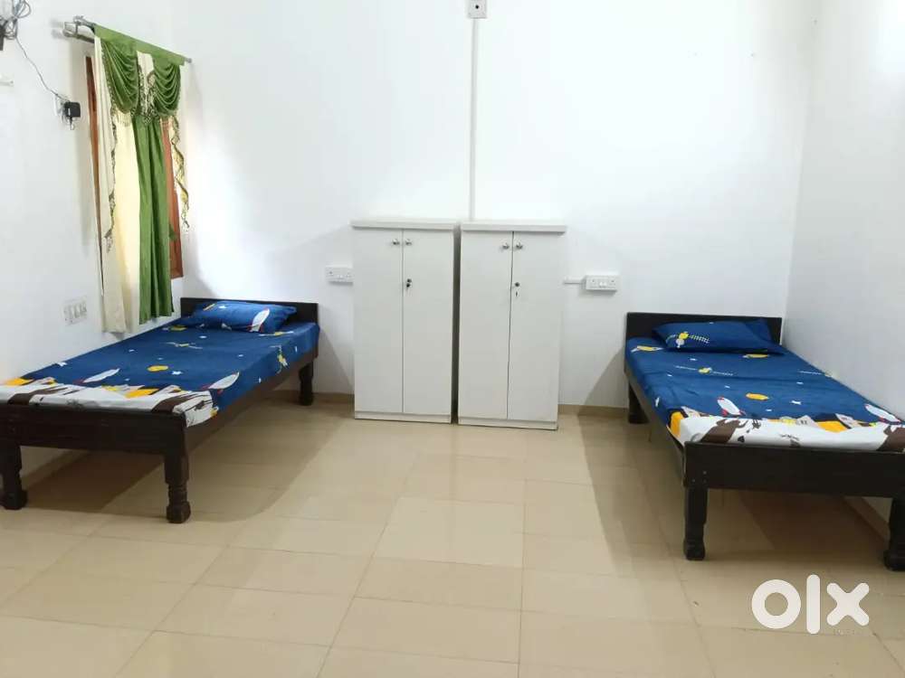 PG Furnished OP Road