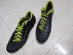 Nivia black green best condition