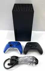 Microsoft Xbox Series X 1TB Console Gaming System Black 1882