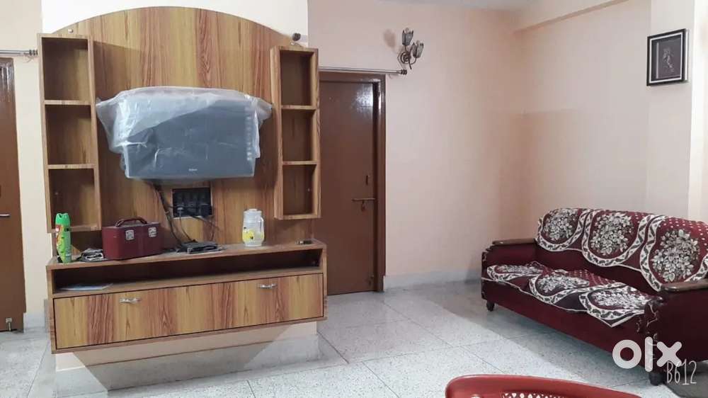 Urgently required renter for 3bhk 1st floor rent in joka diamond park.
