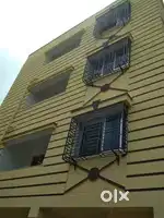 2 BHK flat in Narkeldanga near Phoolbagan metro is available for rent.