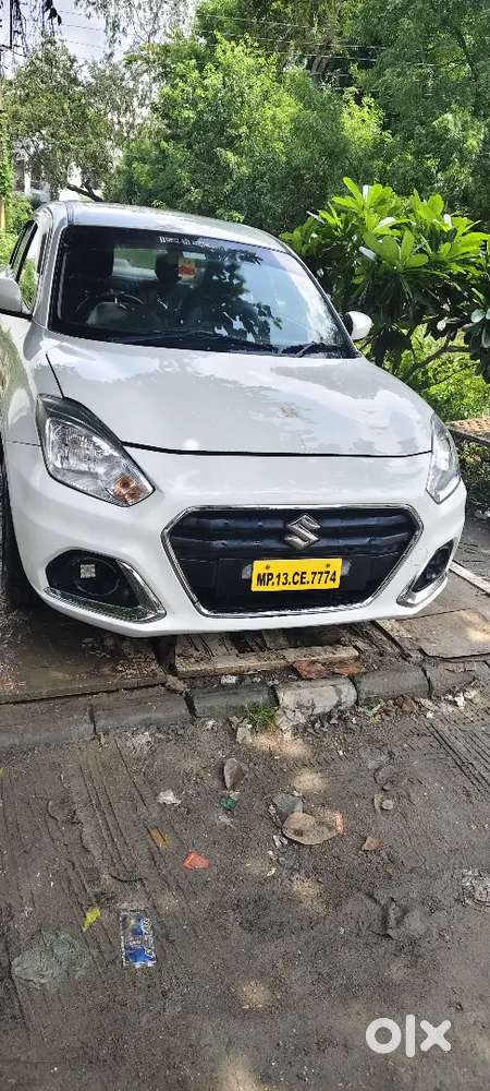 Maruti Suzuki Dzire 2022 CNG & Hybrids 135000 Km Driven