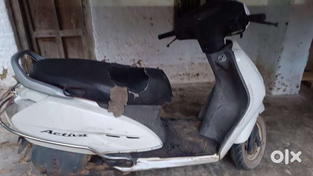 It's a good running HONDA ACTIVA