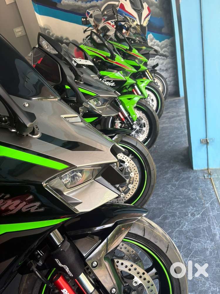 All types of premium Superbike available