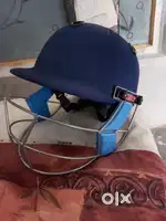 Cricket helmet in very good condition