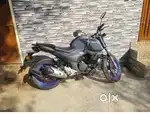 Yamaha FZ V4