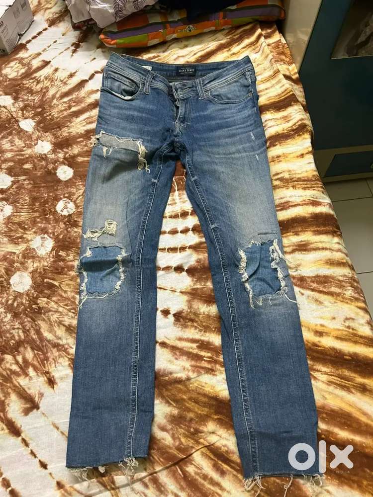 Jeans size 28 inch